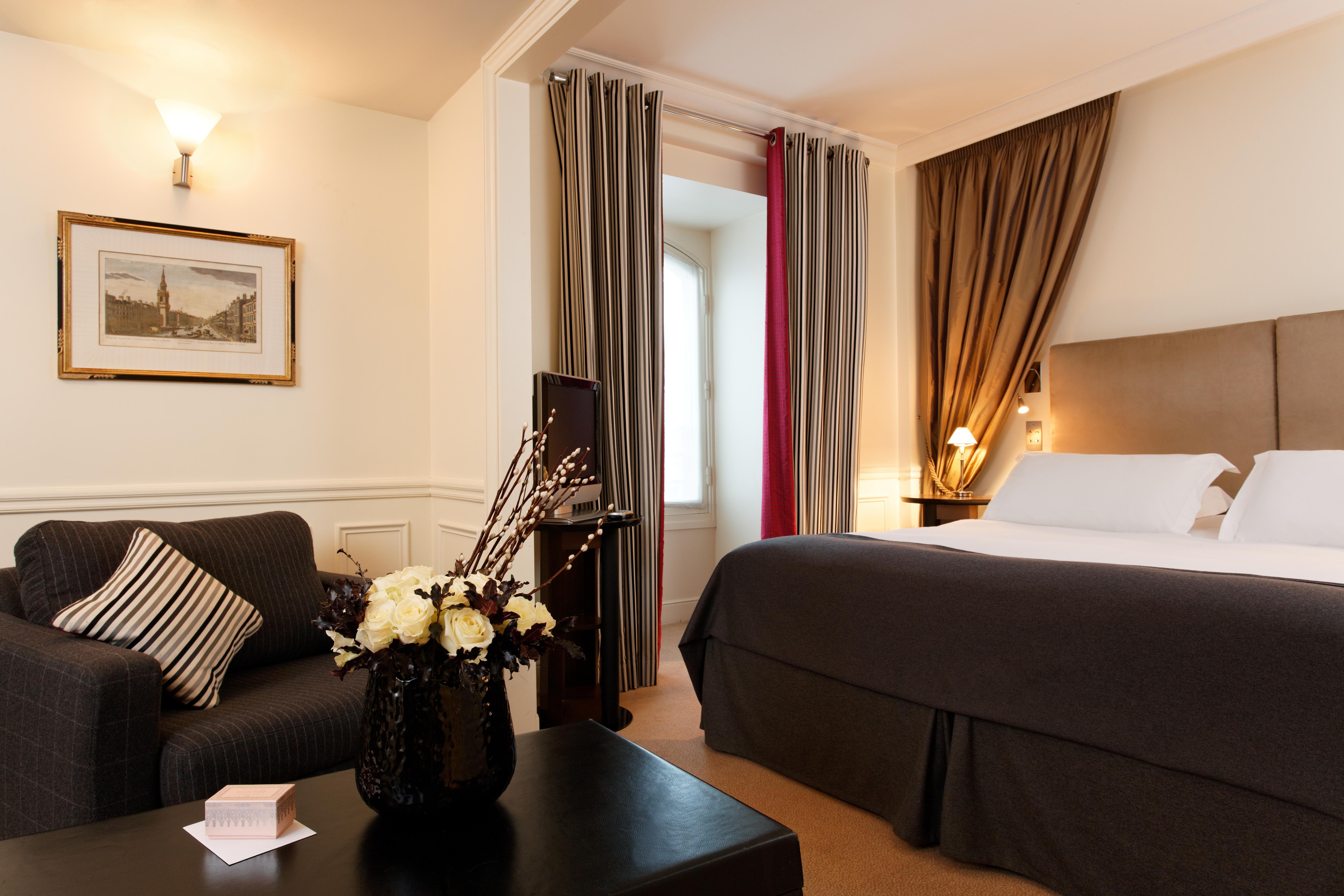 La Tremoille Paris Hotel Eksteriør billede