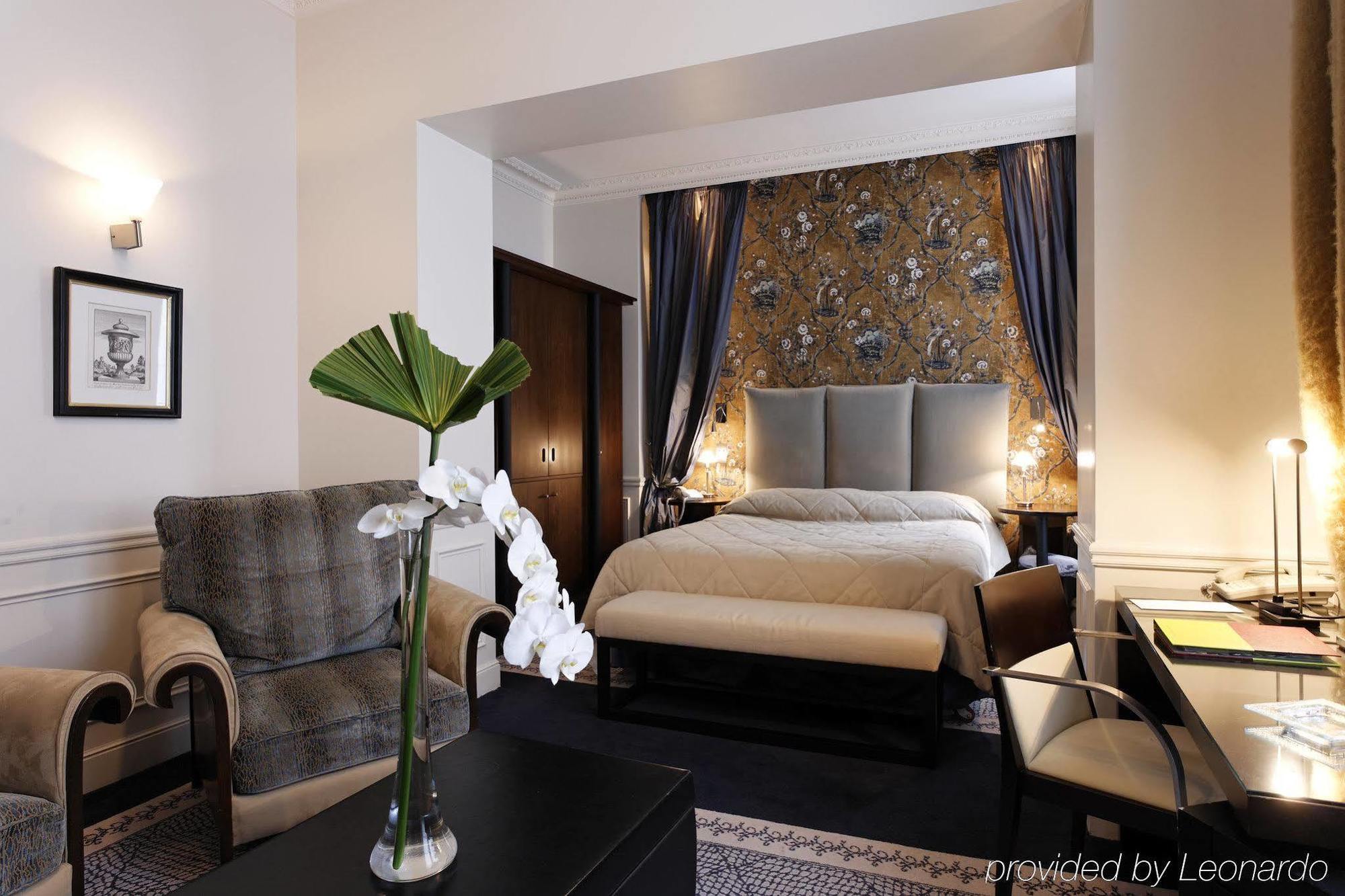 La Tremoille Paris Hotel Værelse billede
