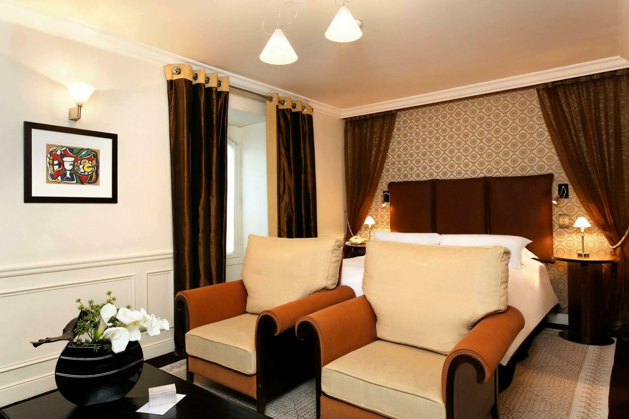 La Tremoille Paris Hotel Eksteriør billede